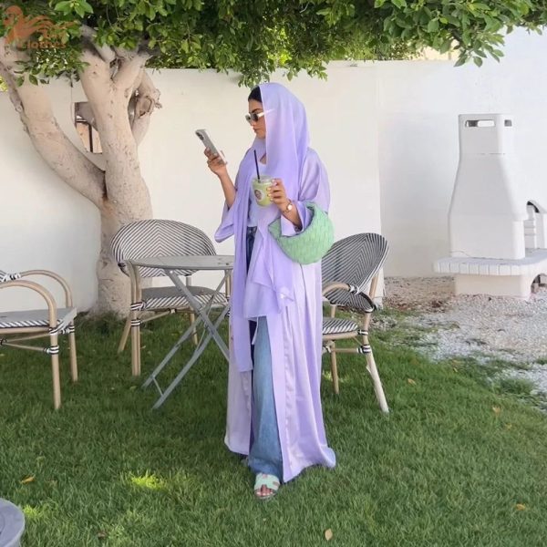 kimono abaya raffiné violet en satin
